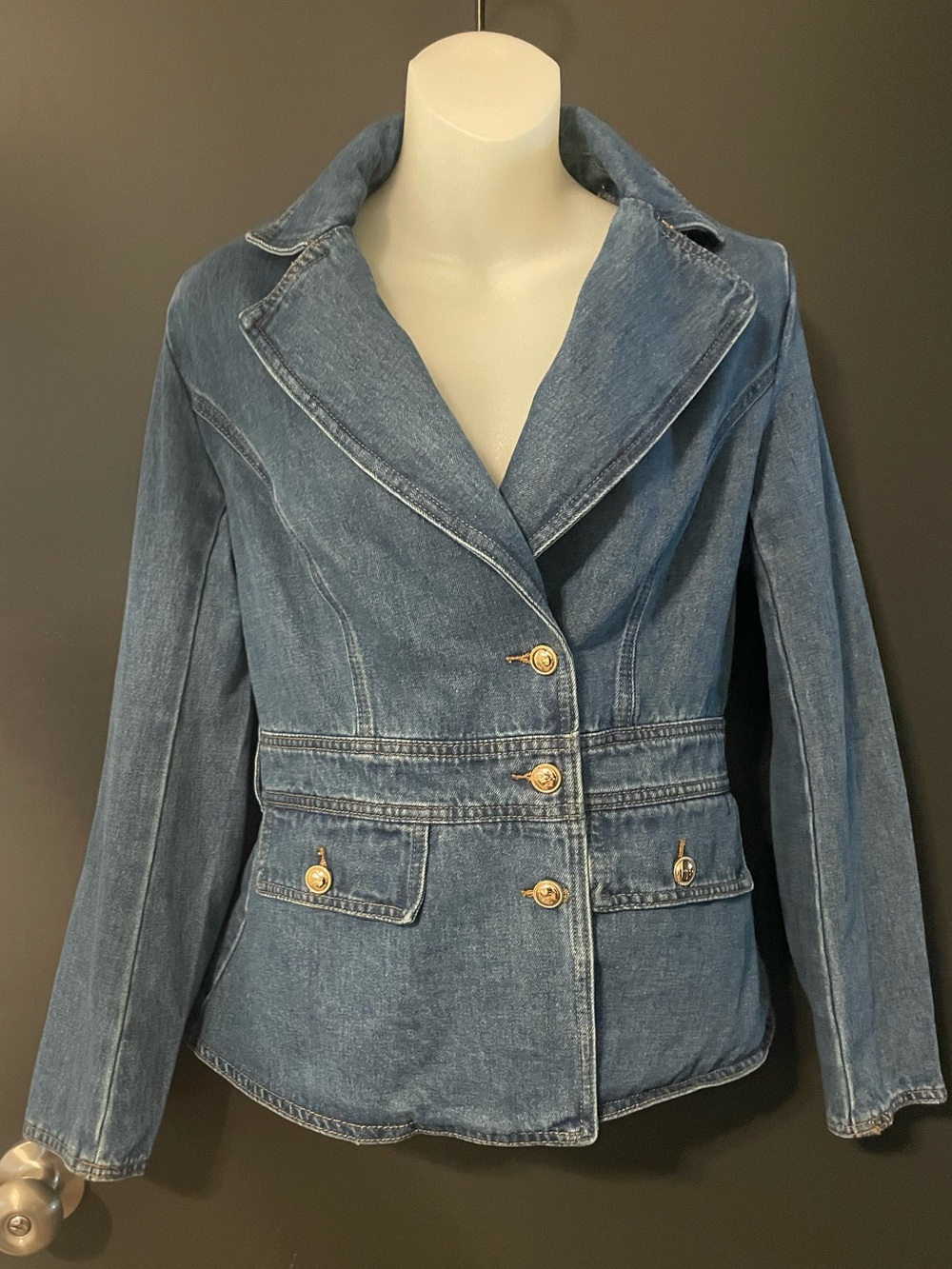 Tailored Denim Peplum Jacket Gold Button Hourglass Blazer Size S - Picture 2 of 9